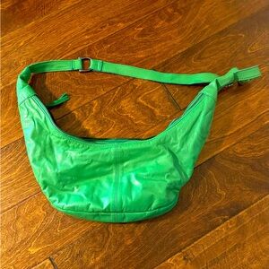 Free people, idle sling bag.